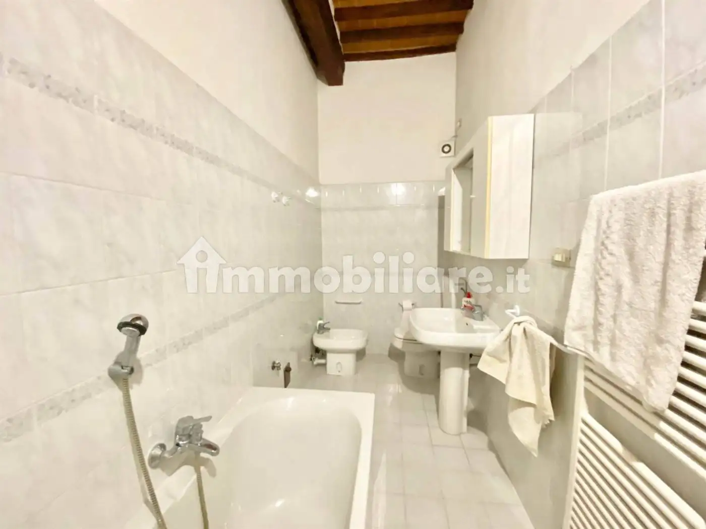 Quadrilocale ottimo stato, Piazza della Sala, Pistoia - foto 3