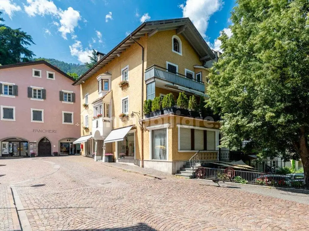 Casa indipendente in vendita a Chiusa