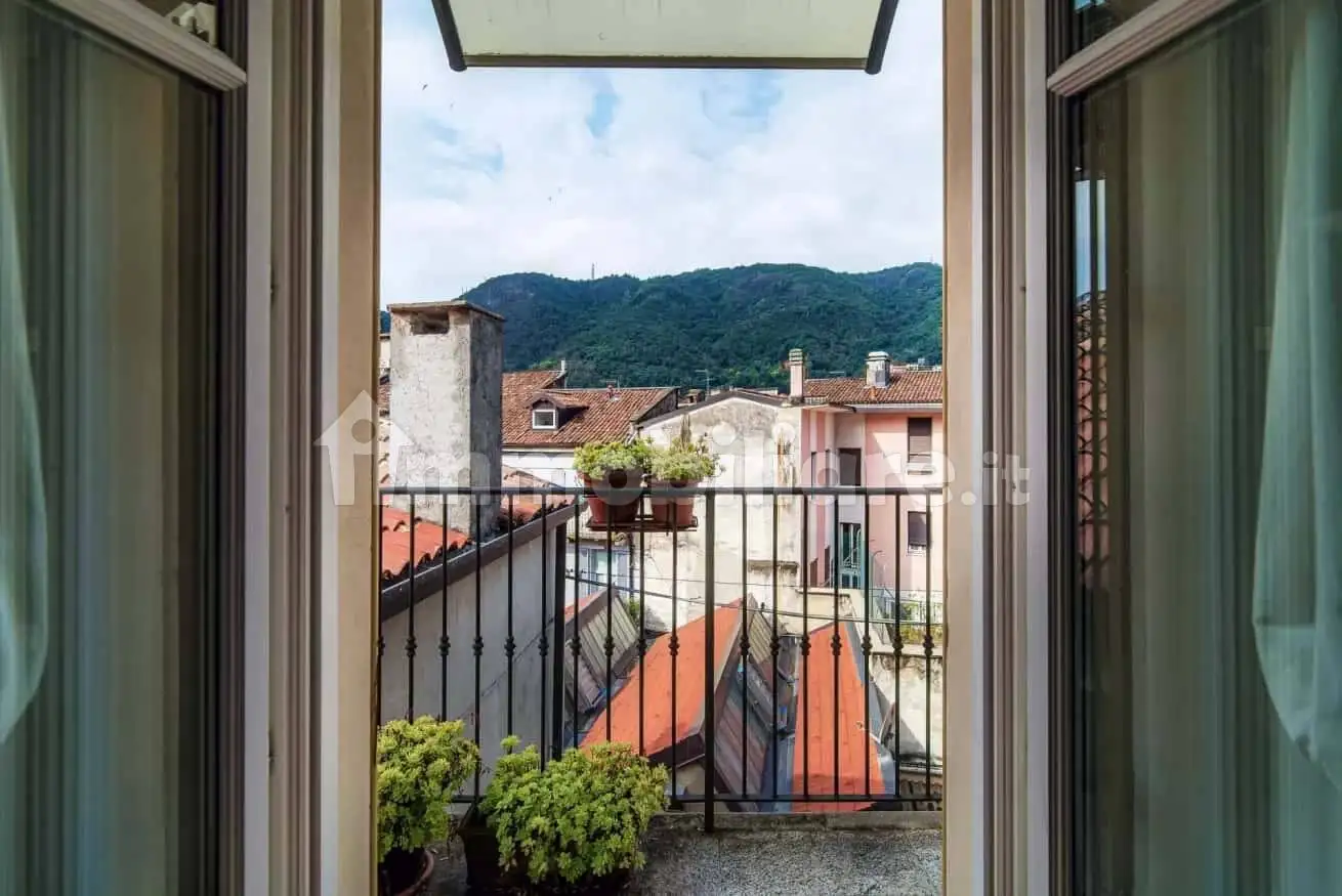 Trilocale via Pietro Boldoni, Centro Storico, Como - foto 2