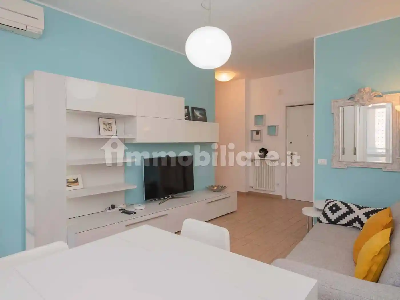 Bilocale viale Legioni Romane, Primaticcio, Milano - foto 2