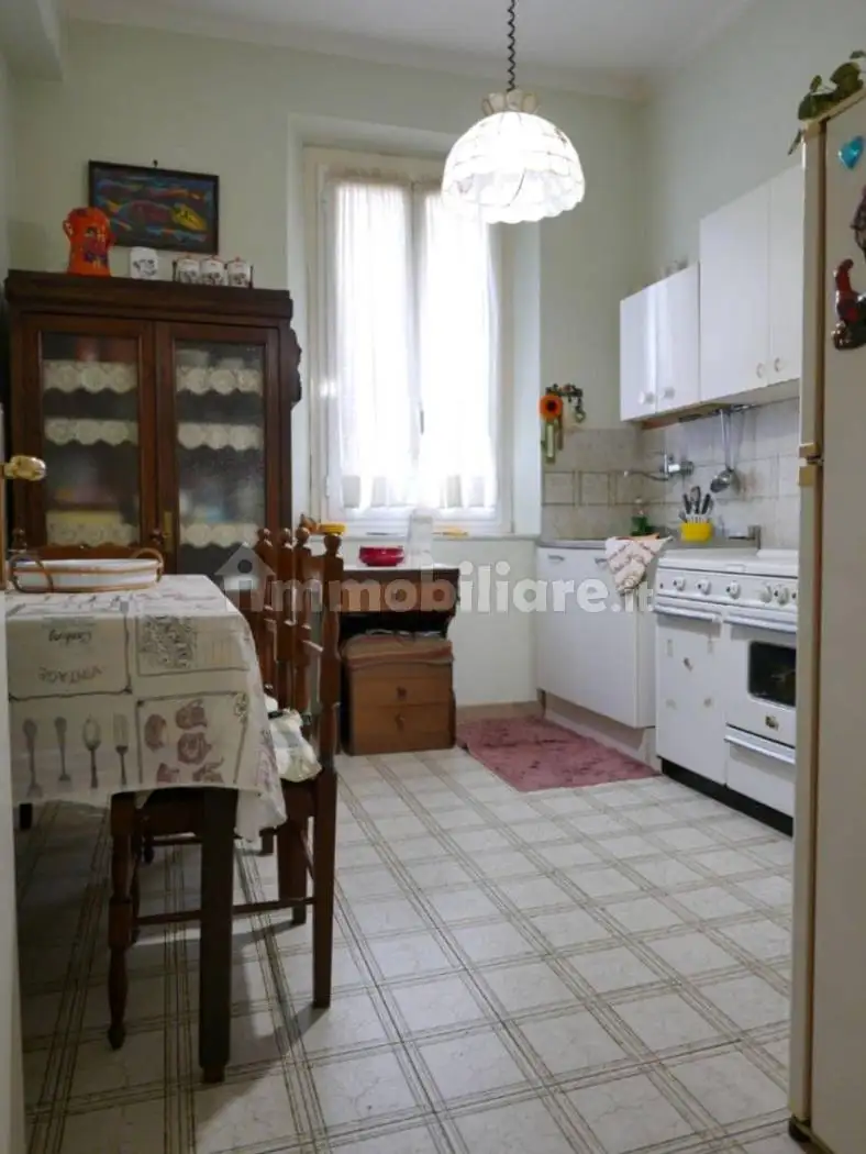 Quadrilocale buono stato, secondo piano, Centro, Tortona - foto 3