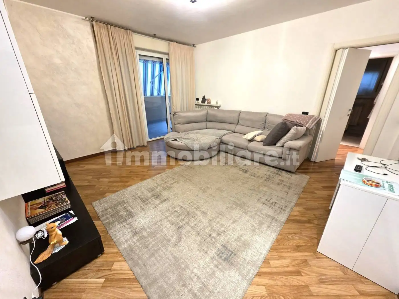 Trilocale via Salmoiraghi, Flora, Legnano - foto 2