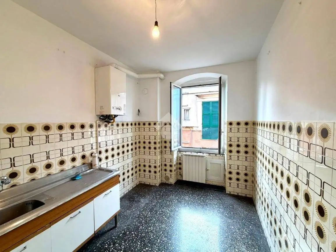Appartamento in vendita a Genova