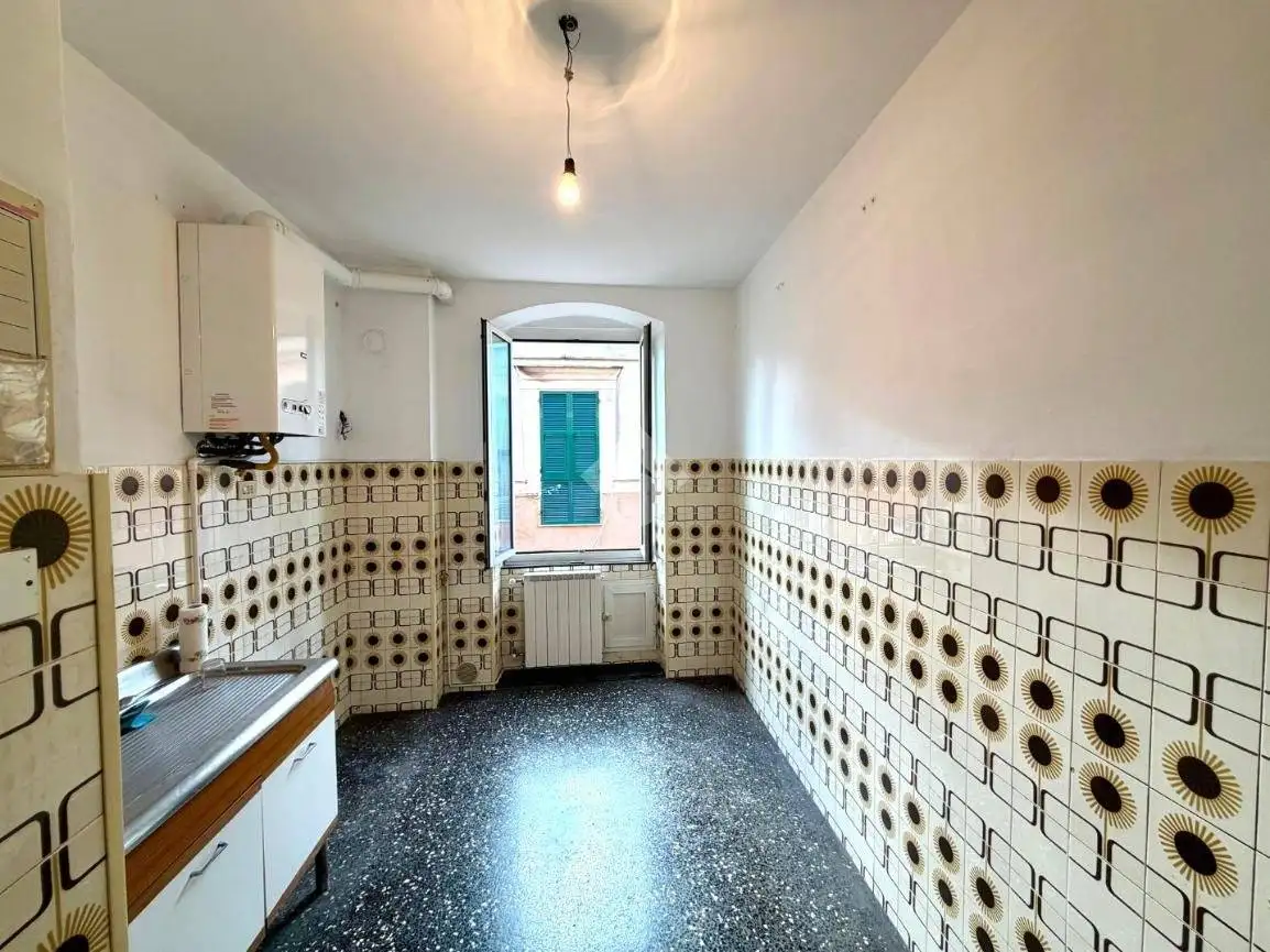 Trilocale via alla Stazione di Rivarolo 12, Rivarolo, Genova - foto 2