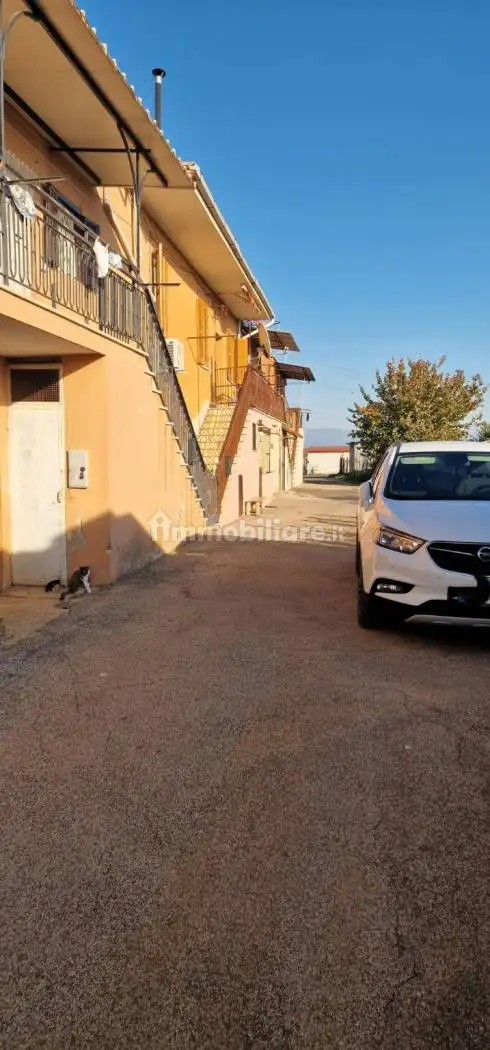 Appartamento in vendita a Lanuvio