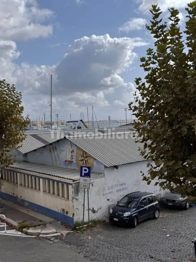 Quadrilocale Riviera Zanardelli 55, Centro Storico, Anzio - foto 5