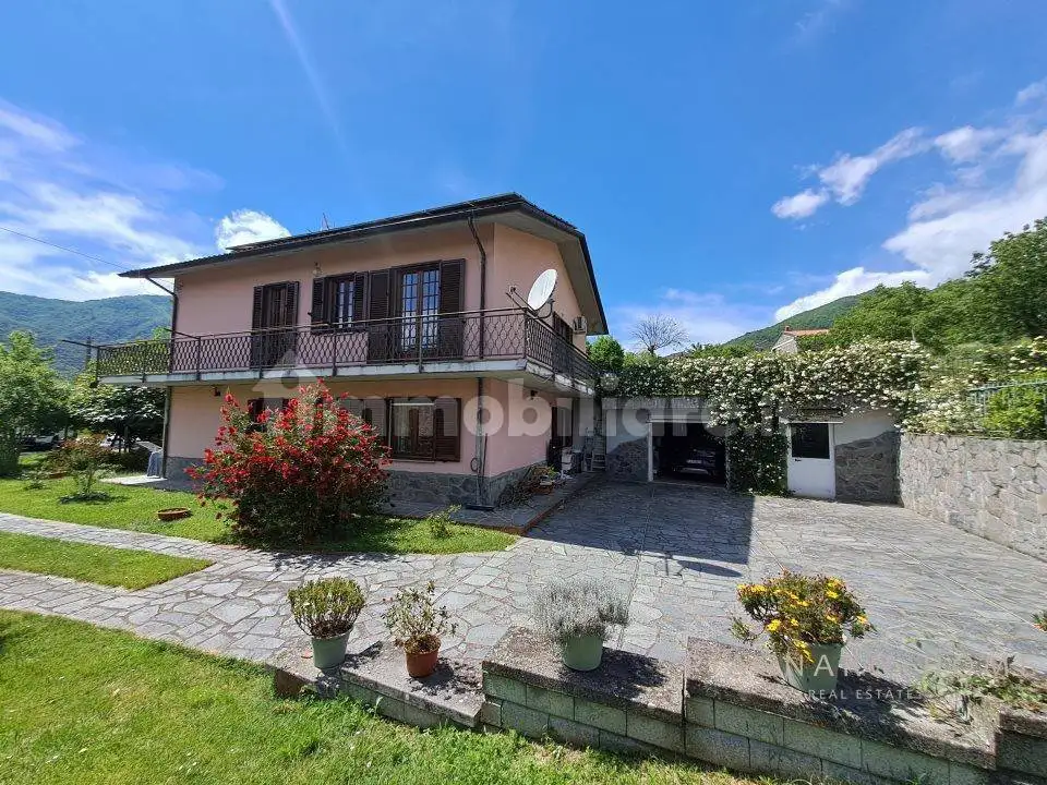 Casa indipendente in vendita a Tresana