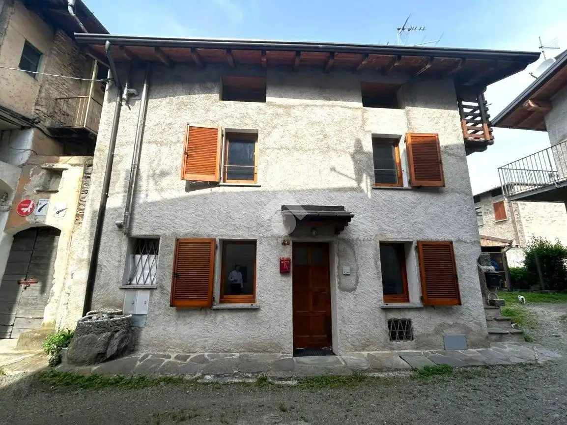 Casa indipendente in vendita a Morbegno