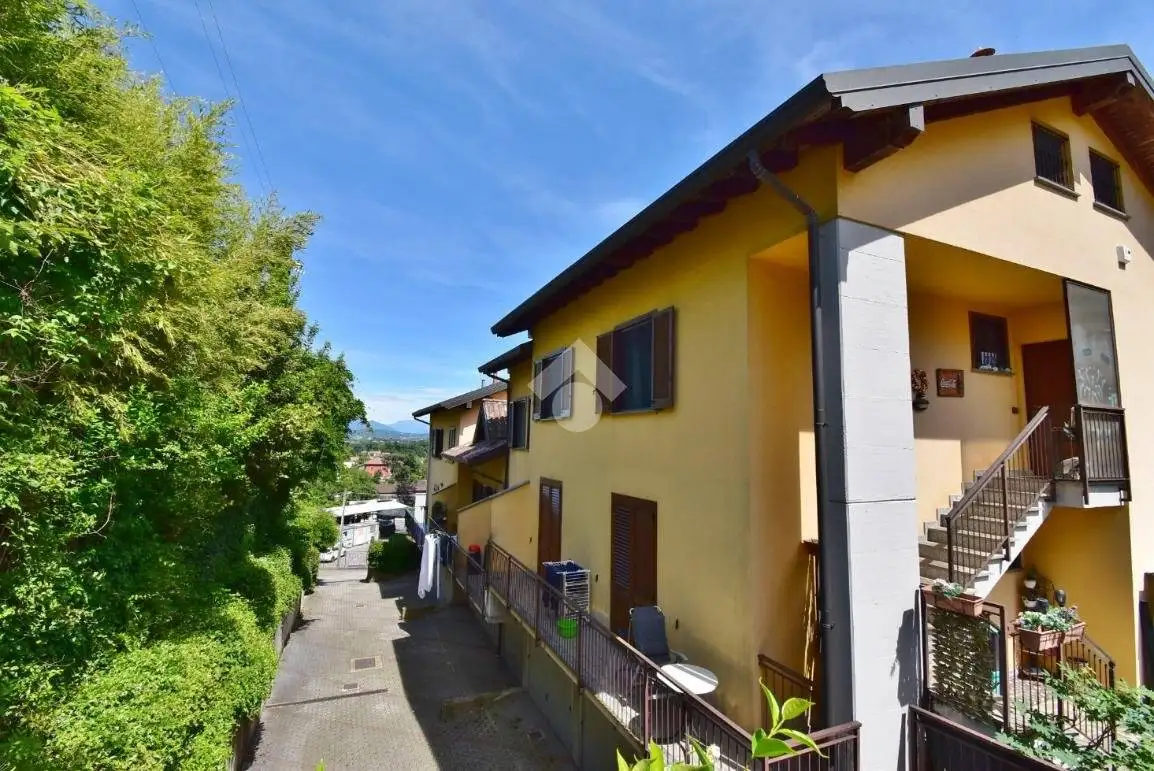 Quadrilocale via Morosi 28, Appiano Gentile - foto 2