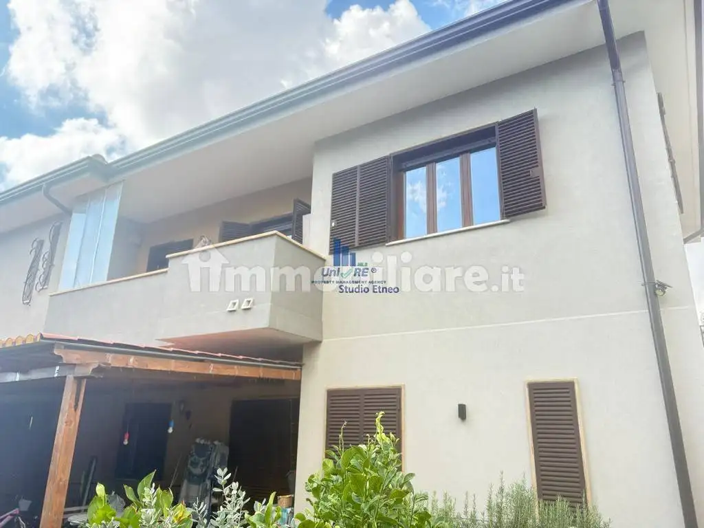 Appartamento in affitto a Tremestieri Etneo