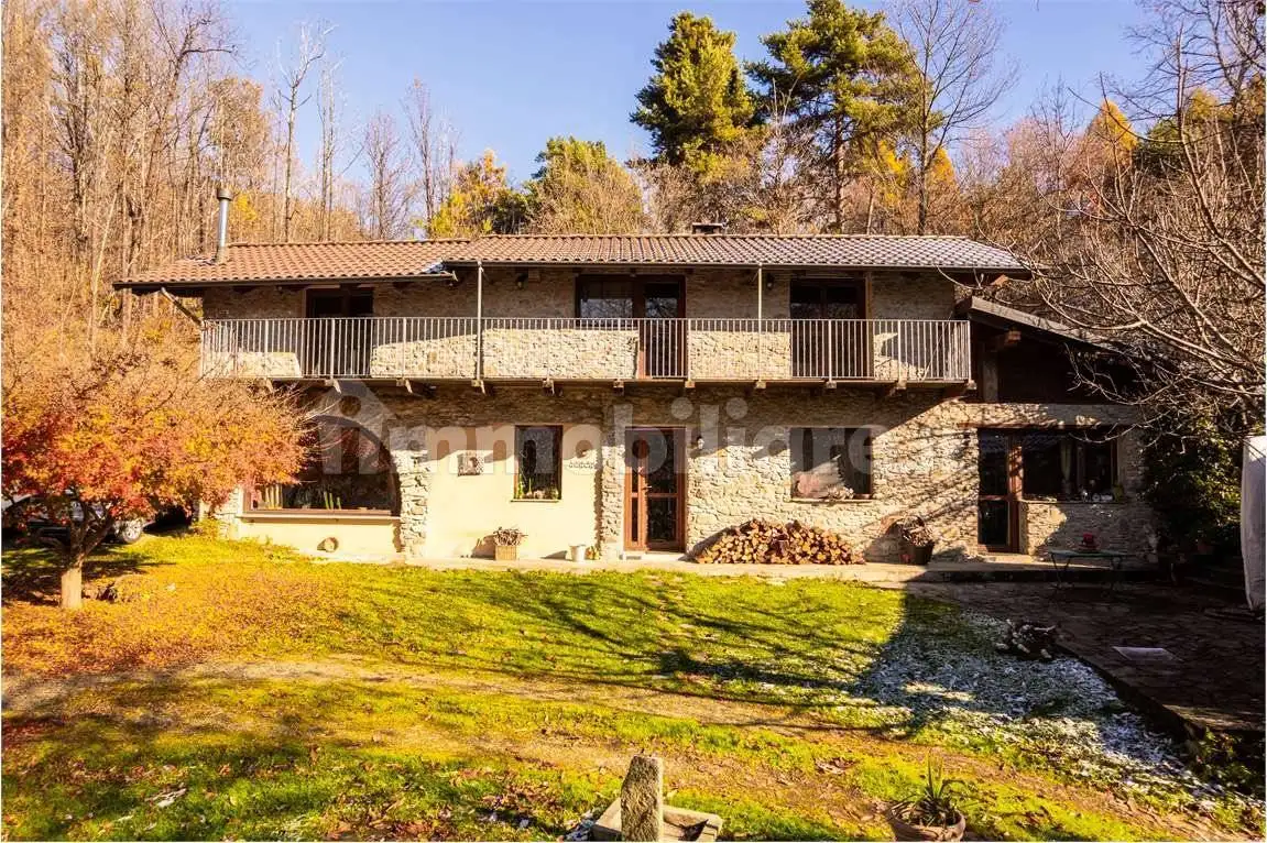 Villa in vendita a Cantalupa