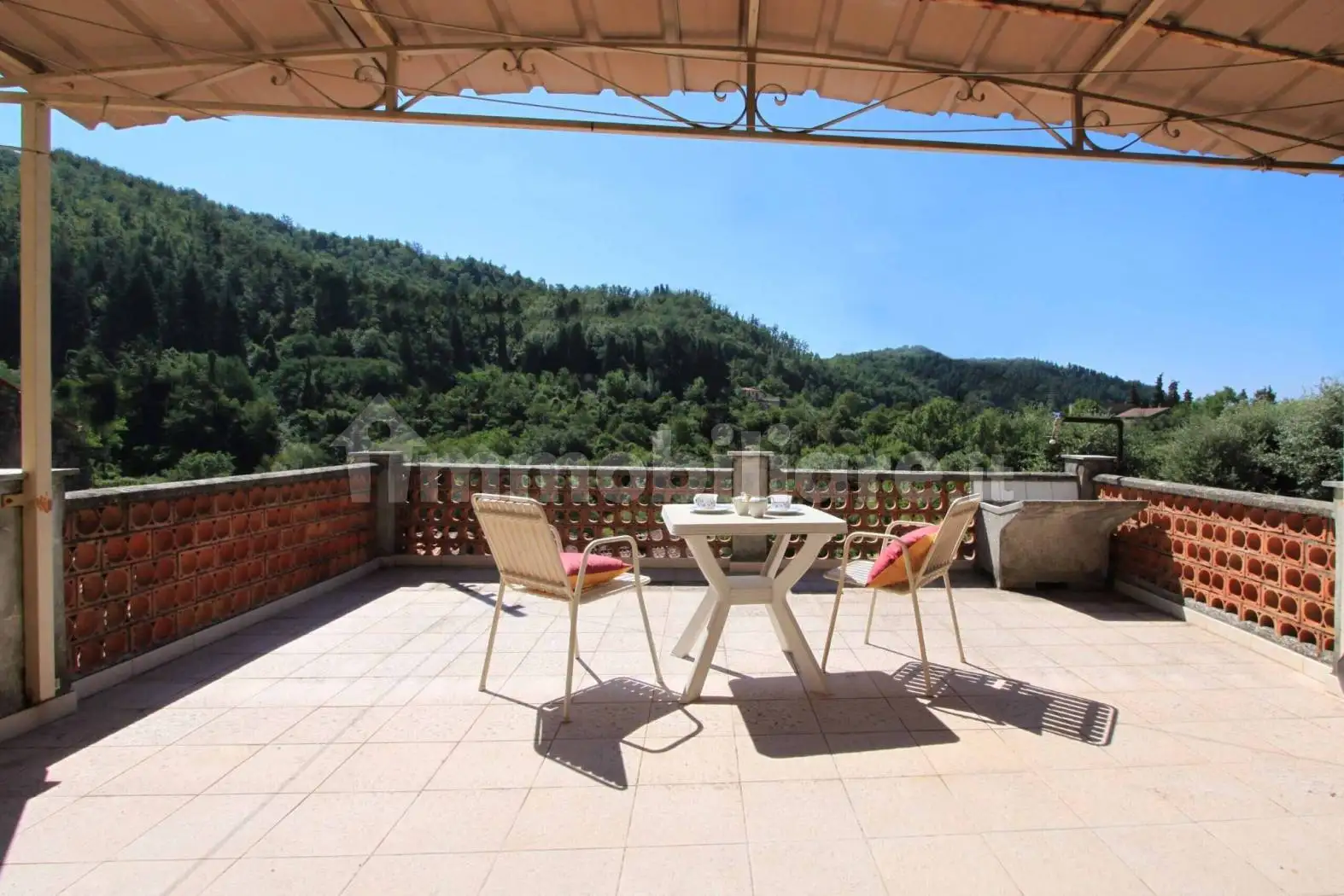 Casa indipendente in vendita a Licciana Nardi