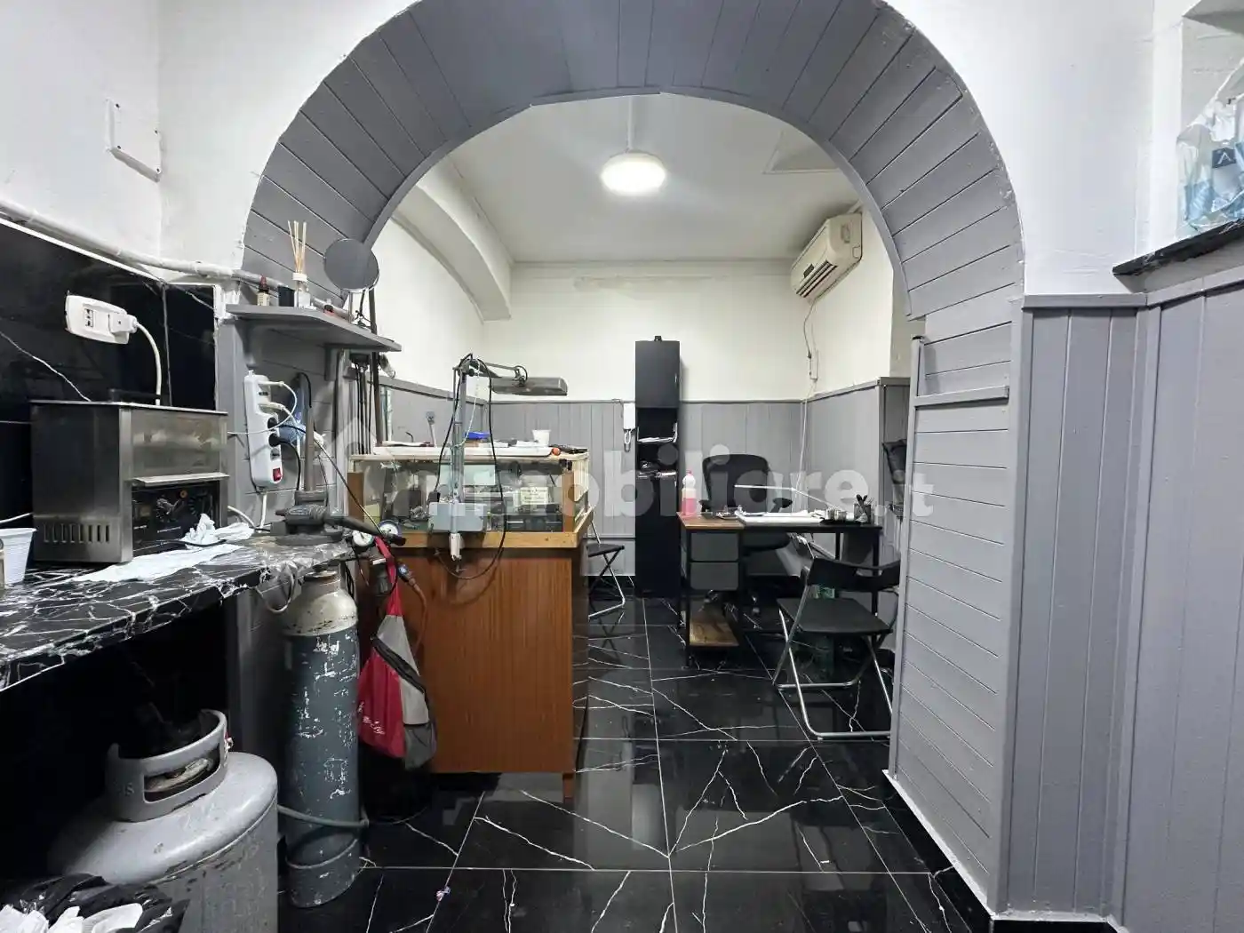 Monolocale via Carlo Troya 23, Borgo Orefici, Napoli - foto 4