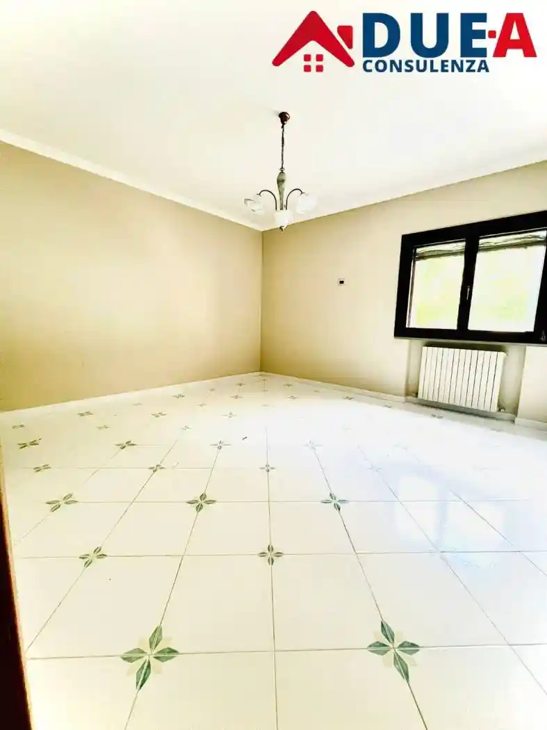 Trilocale via Vecchia Luciano, Località Toiano, Sotto il Monte, Pozzuoli - foto 5