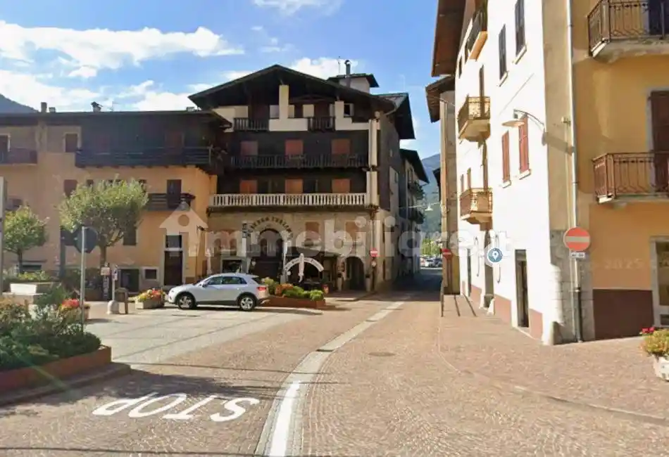 Appartamento in vendita a Spiazzo