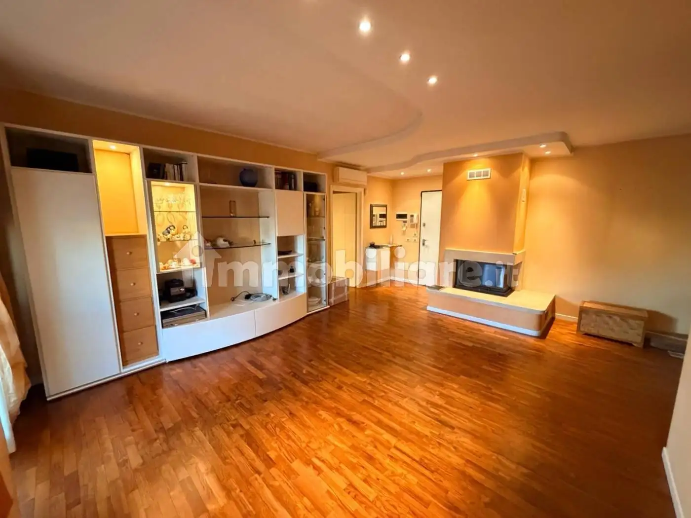 Appartamento in vendita a Piacenza