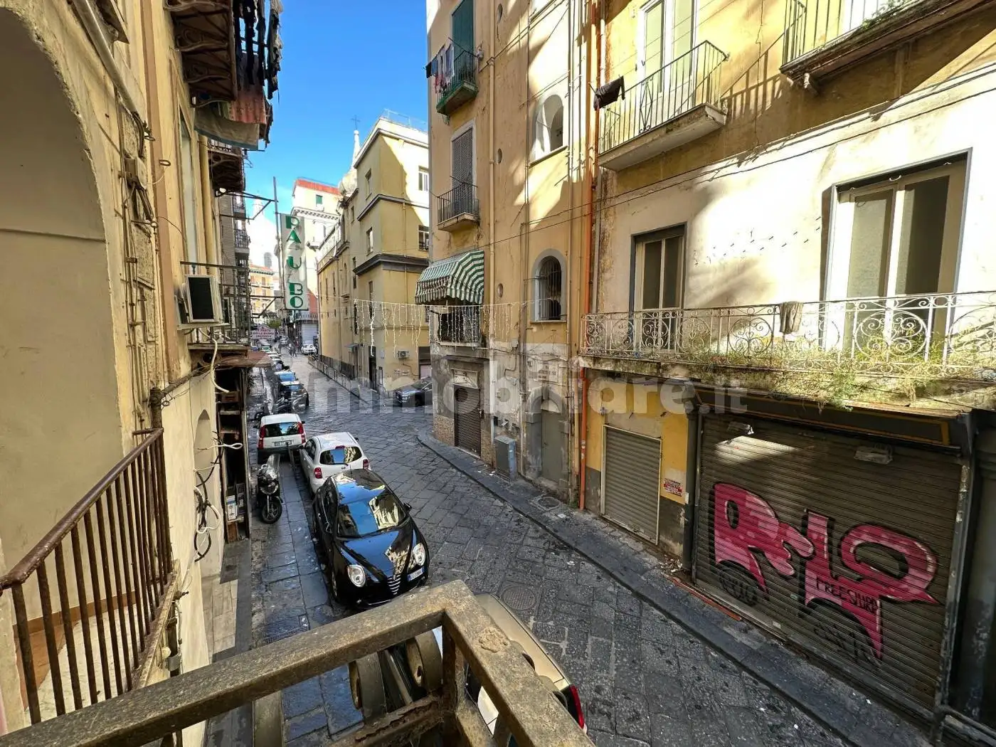 Appartamento in vendita a Napoli