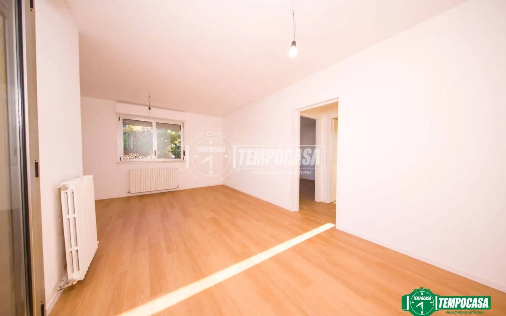 Trilocale via XXIV Maggio 47, Centro, Arona - foto 4