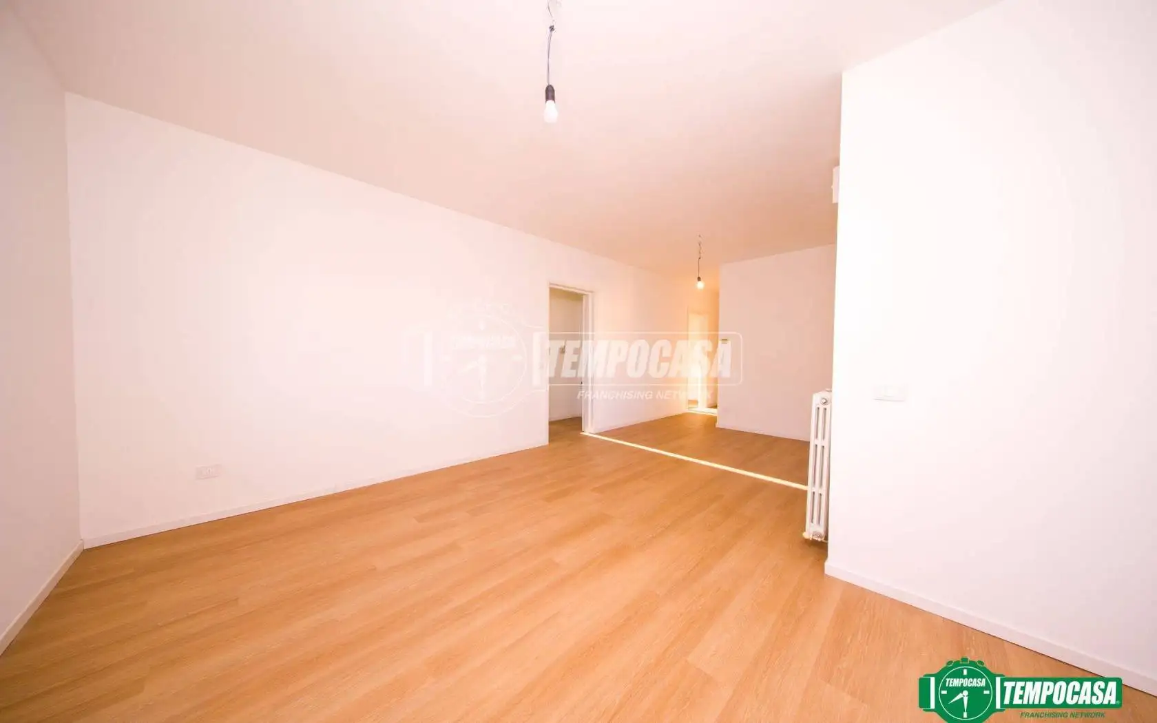 Trilocale via XXIV Maggio 47, Centro, Arona - foto 5