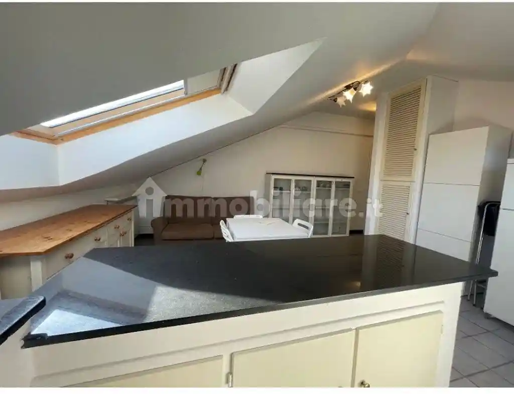 Mansarda via Privata Romana, Via Roma, Borgo Barusso, Alassio - foto 4