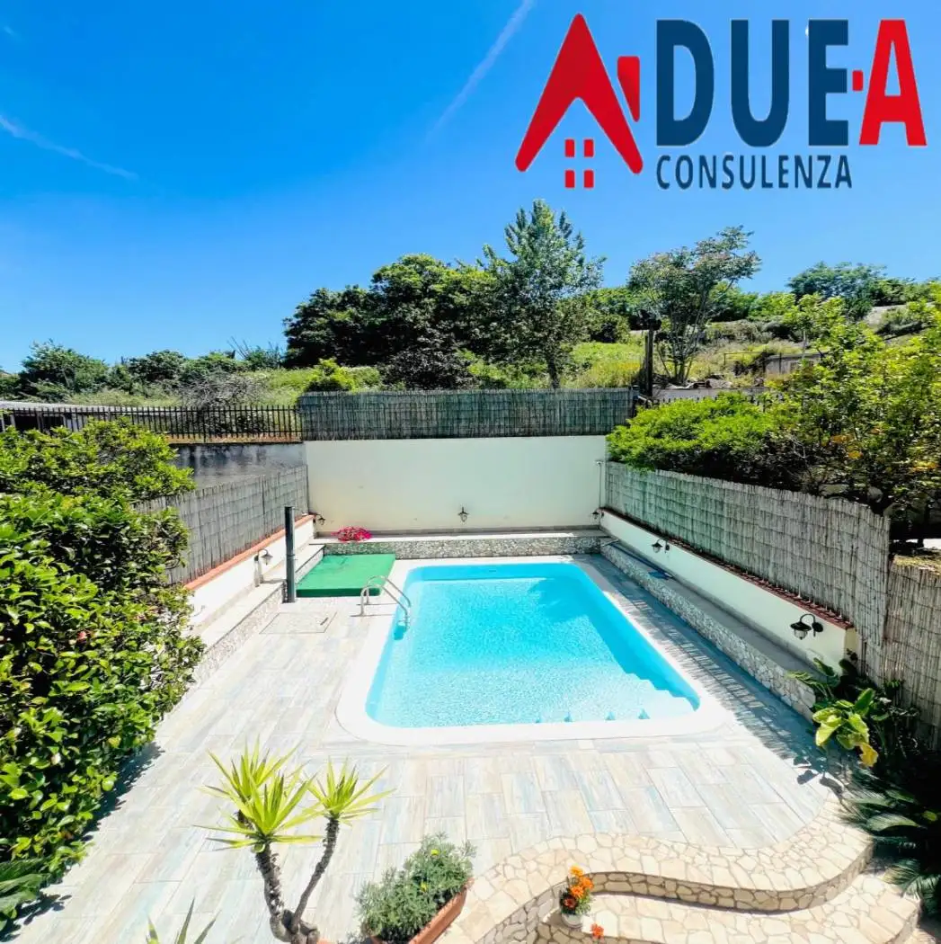 Villetta a schiera in vendita a Pozzuoli