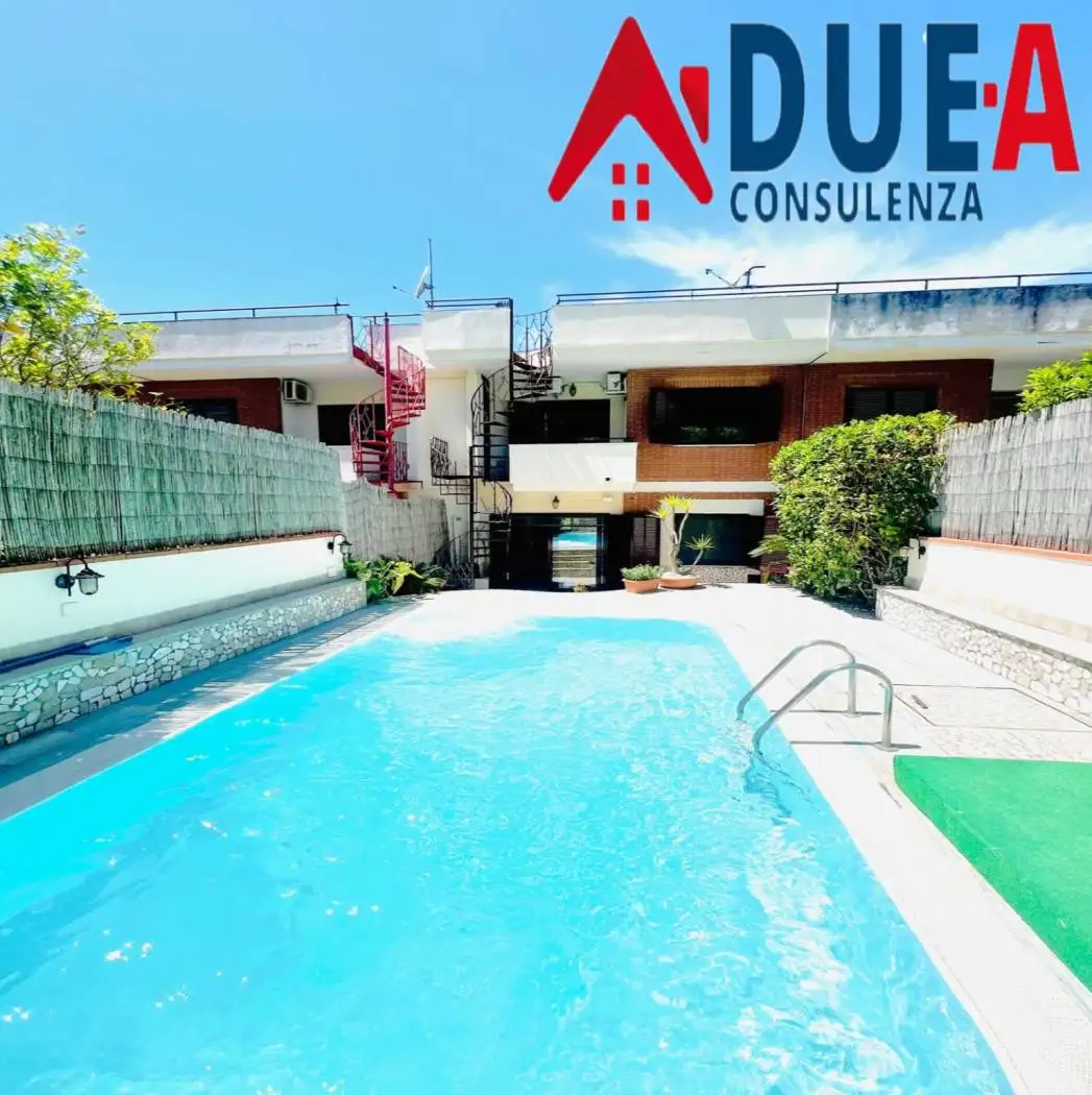 Villa a schiera via Trepiccioni, Monterusciello, Pozzuoli - foto 2