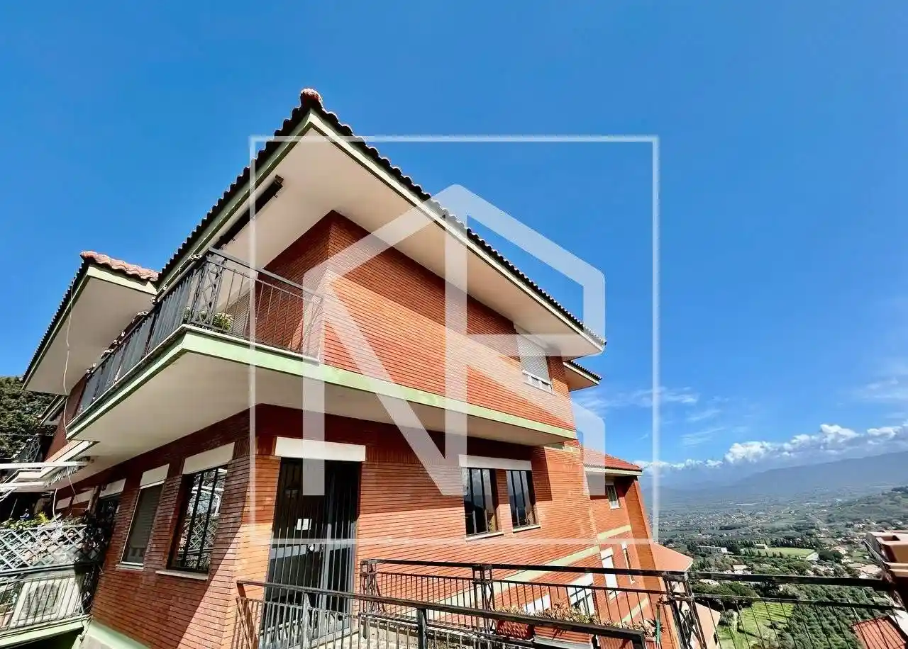 Appartamento in vendita a Monte Porzio Catone