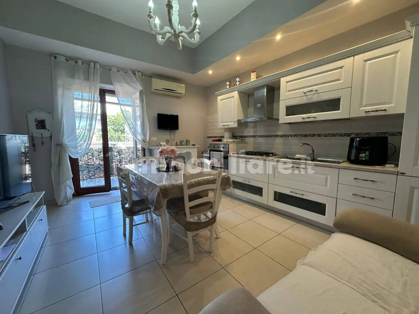 Bilocale via Marco Rocco di Torrepadula 215, Chiaiano, Napoli - foto 4