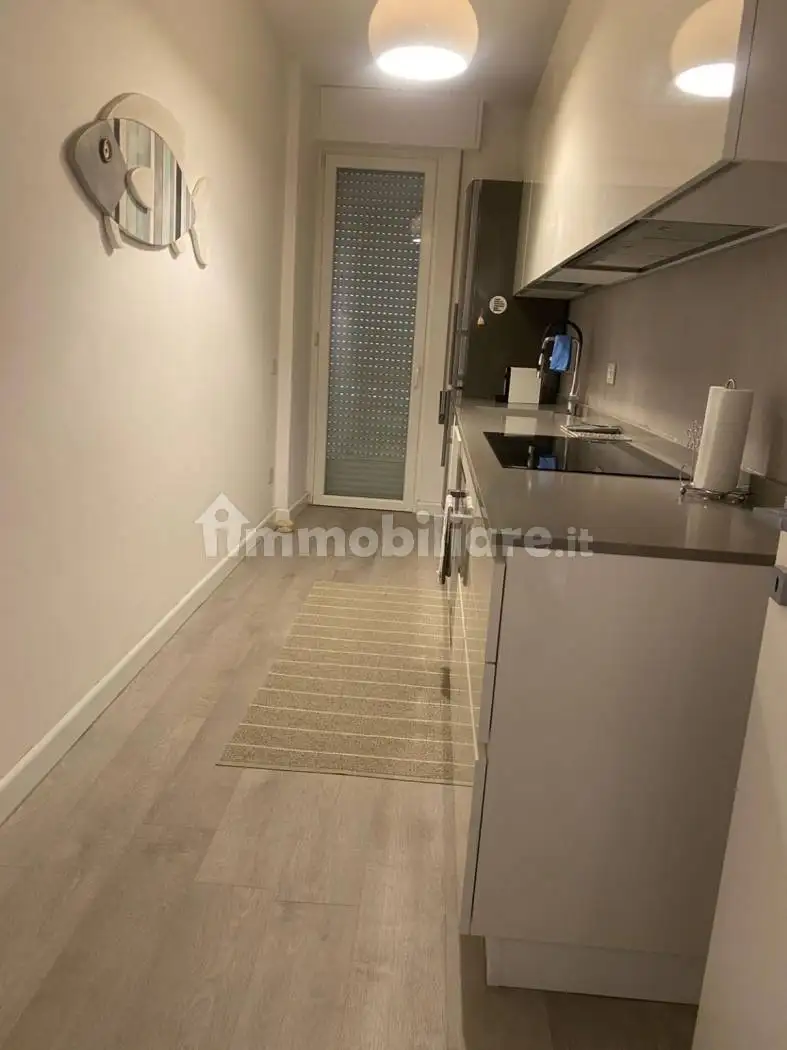 Quadrilocale piazza Sacro Cuore,, Lido di Camaiore, Camaiore - foto 5