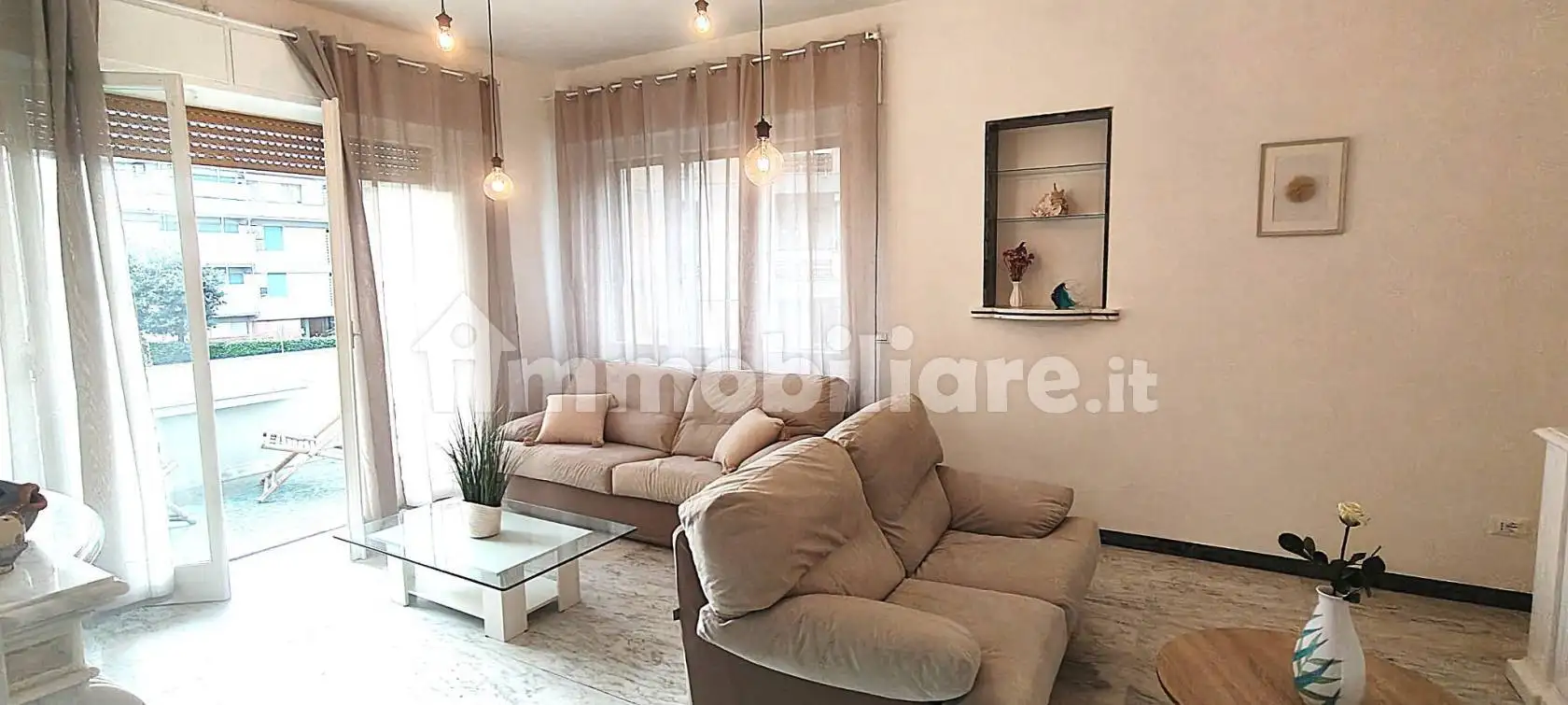 Appartamento in affitto a Viareggio