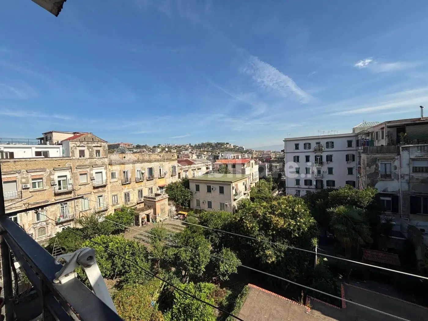 Appartamento in vendita a Napoli