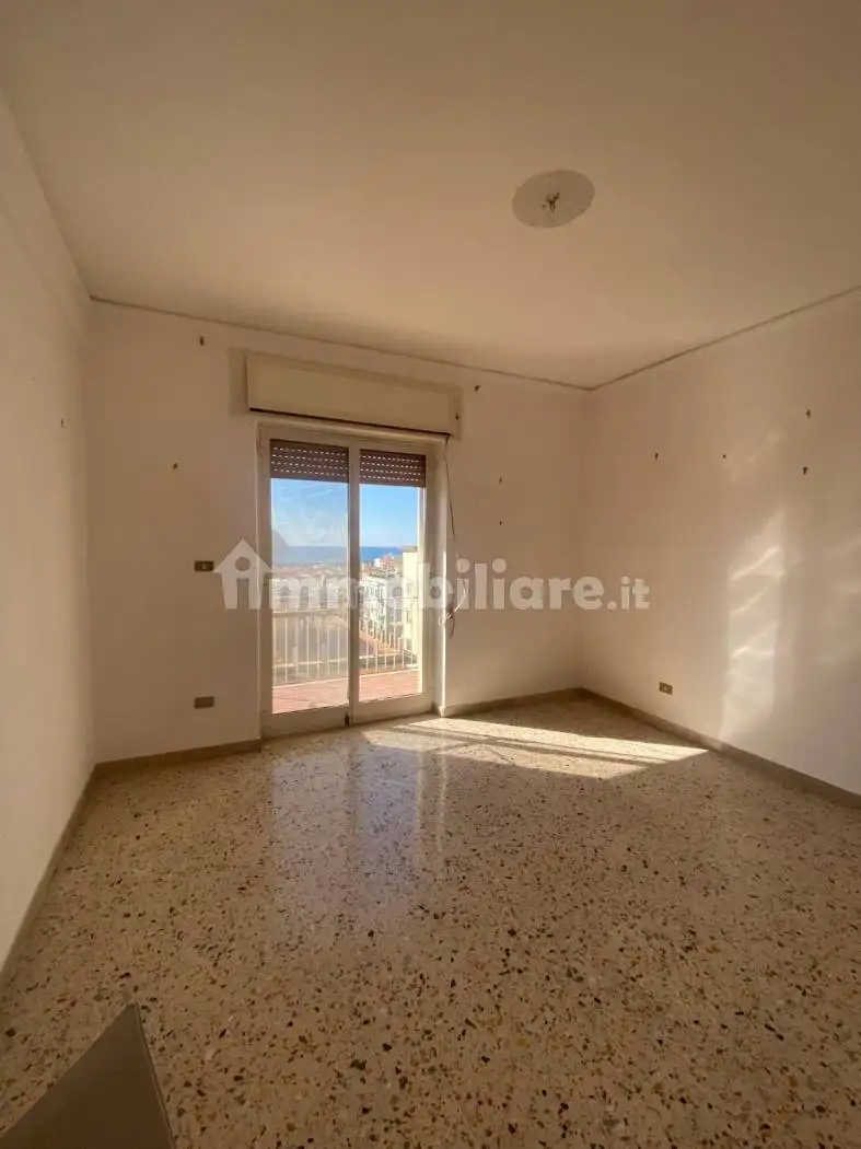 Appartamento in affitto a Napoli