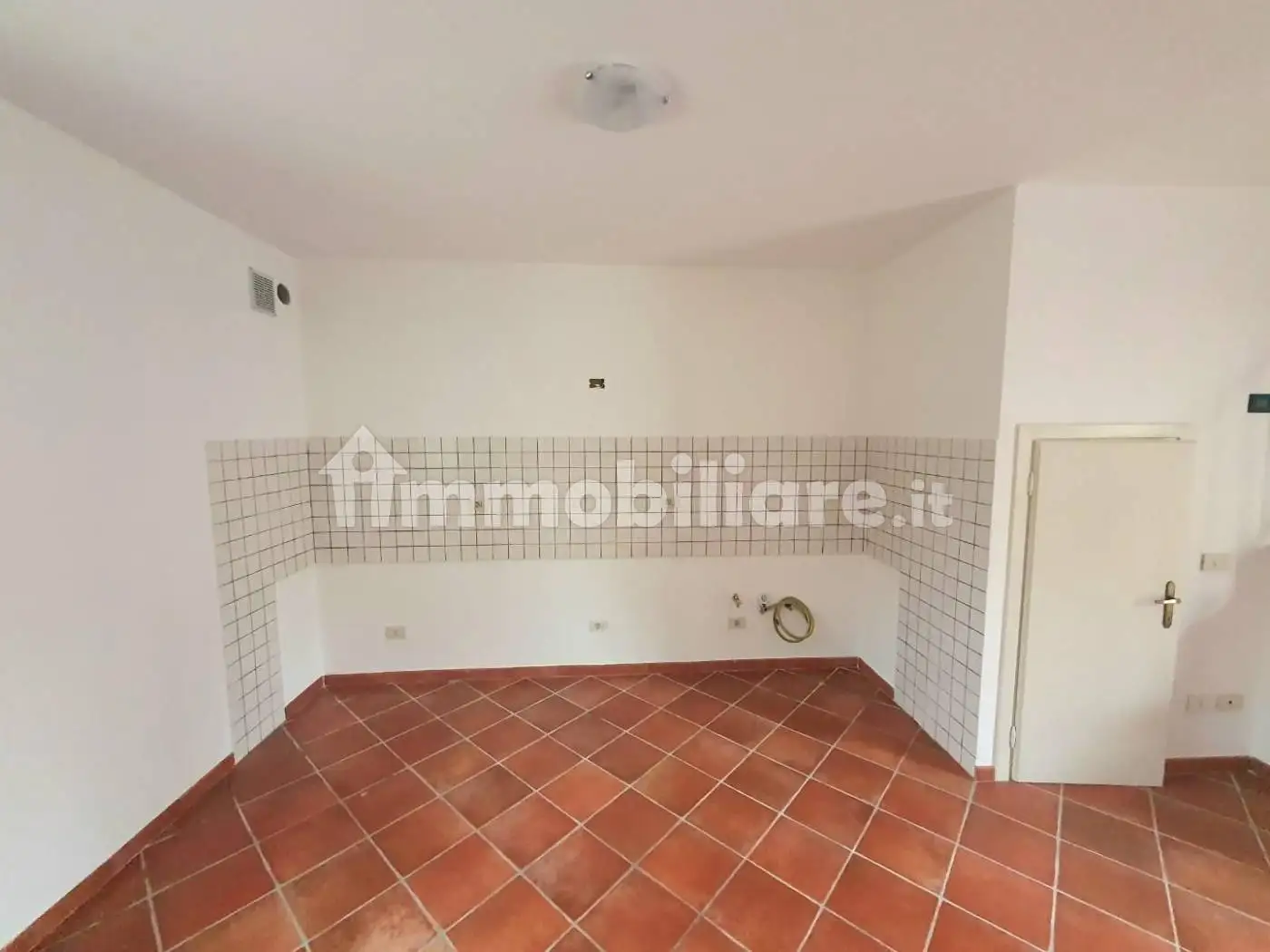 Terratetto unifamiliare via di Vergalloro,  55012, Verciano - Guamo, Capannori - foto 5