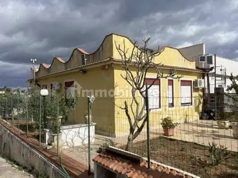Villa in asta a Altavilla Milicia