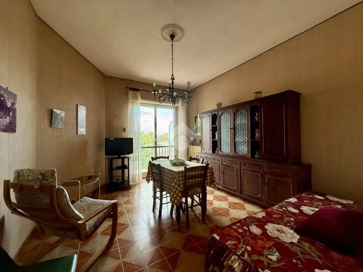 Trilocale via vittorio emanuele ii 83, Centro, Bricherasio - foto 3