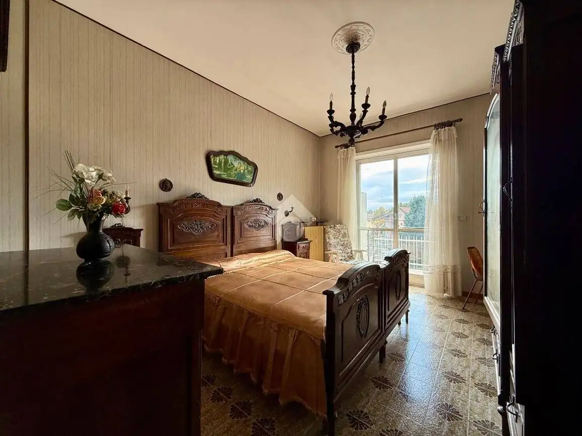 Trilocale via vittorio emanuele ii 83, Centro, Bricherasio - foto 4