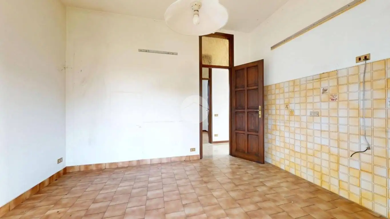 Villa unifamiliare via Resegone 25, Consonno - Bivio, Seregno - foto 3