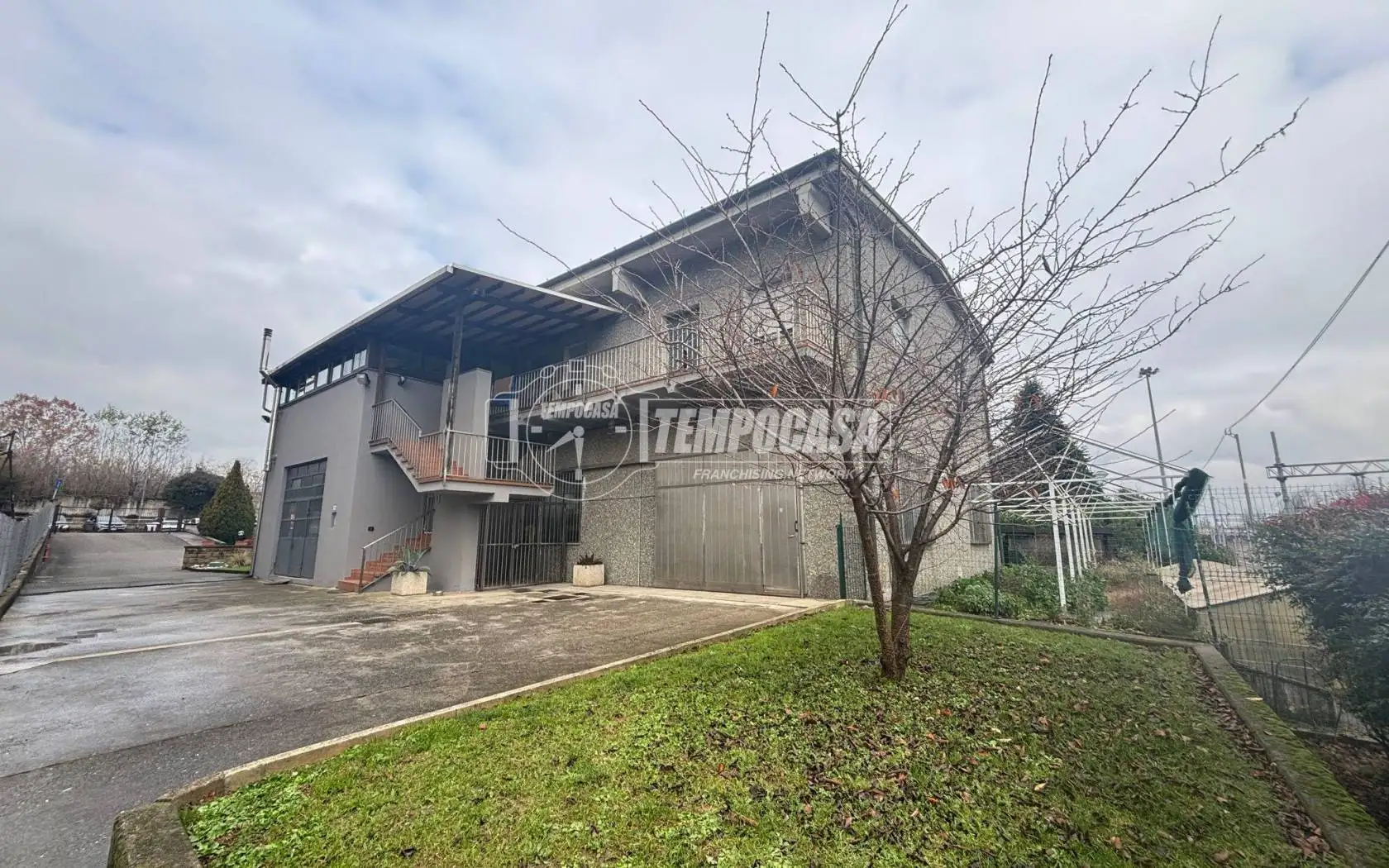 Casa indipendente in vendita a Como