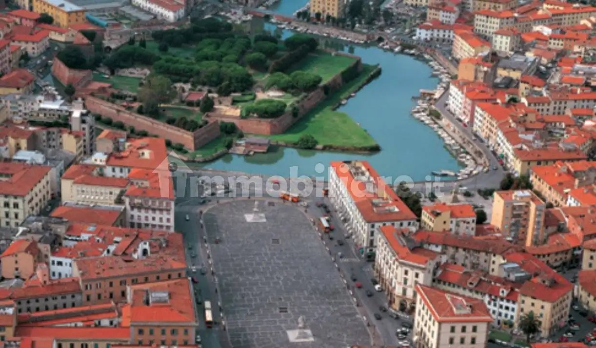 Appartamento in vendita a Livorno