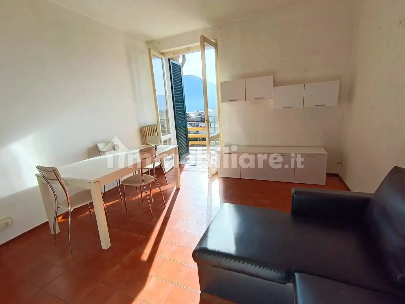 Appartamento in vendita a Domaso