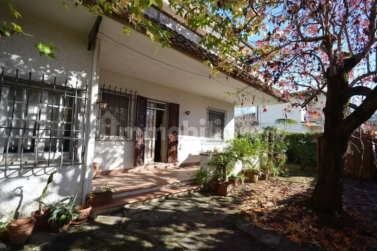 Villa bifamiliare, buono stato, 95 m², Montignoso - foto 5