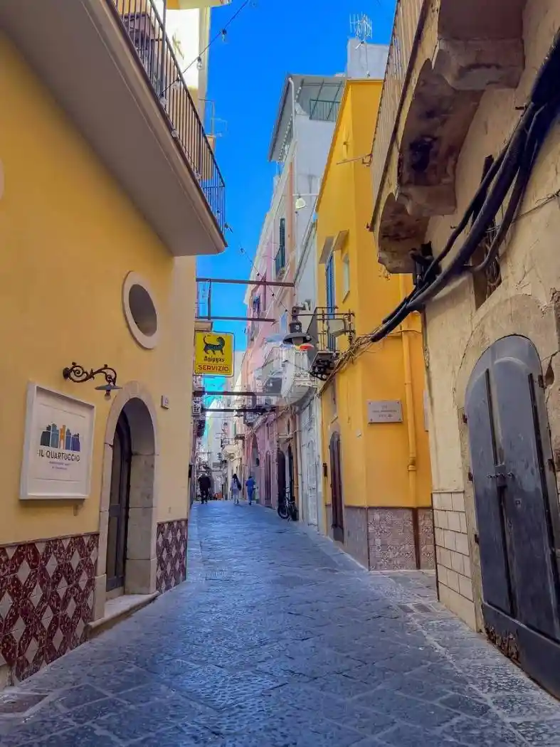 Trilocale via dell'Indipendenza Vico 21 34, Gaeta - foto 2