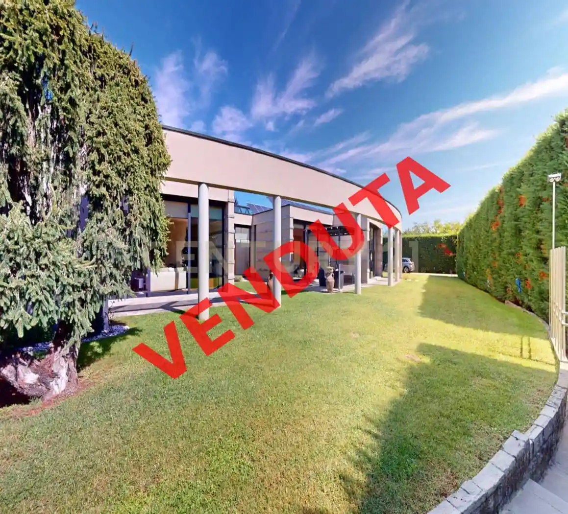 Villa in vendita a Castano Primo