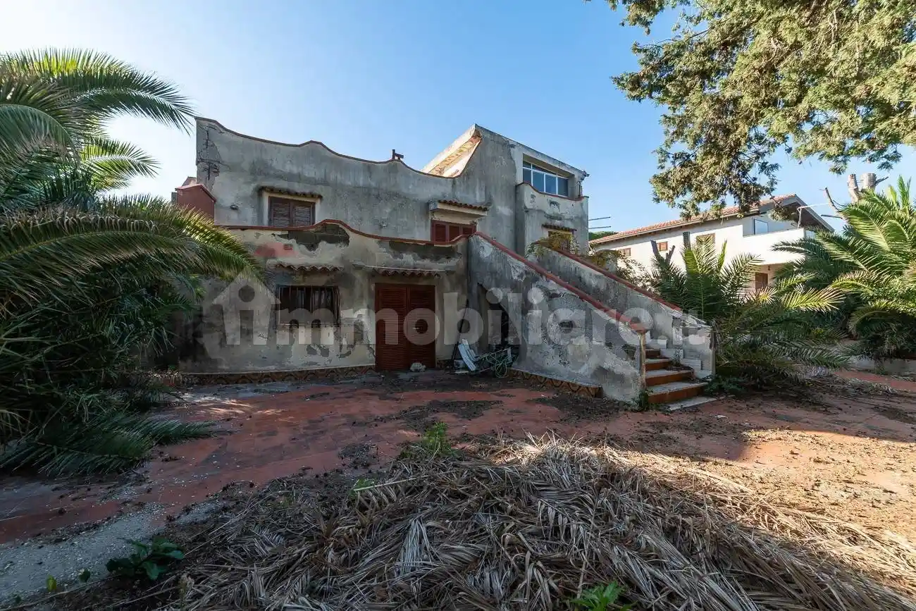 Villa bifamiliare via del Mare snc, Costa Saracena Castelluccio, Augusta - foto 2