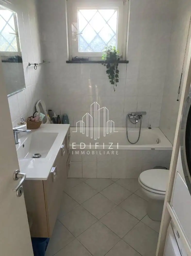 Quadrilocale buono stato, piano terra, Marina di Massa Centro, Massa - foto 5