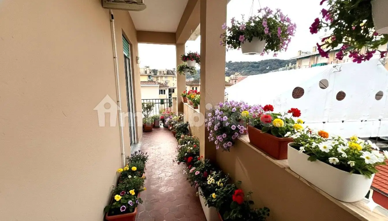 Bilocale via Arturo Ferretto, Centro - Esterno Ferrovia, Rapallo - foto 2