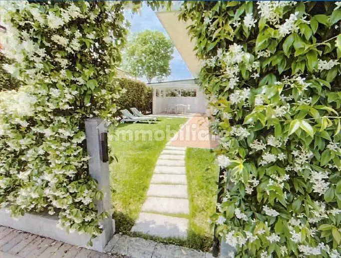 Trilocale ottimo stato, piano terra, Lido Centro Ovest, Jesolo - foto 3