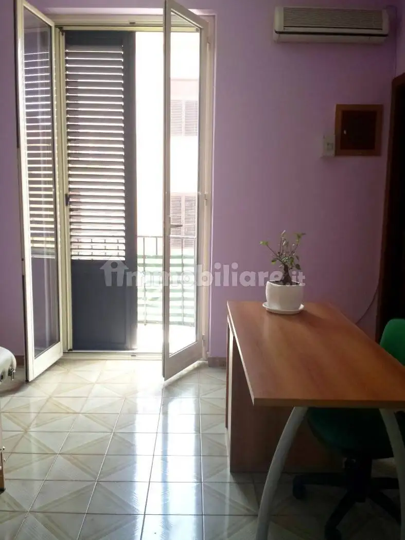 Trilocale via Filippo Corazza 61, Oreto - Perez, Palermo - foto 4