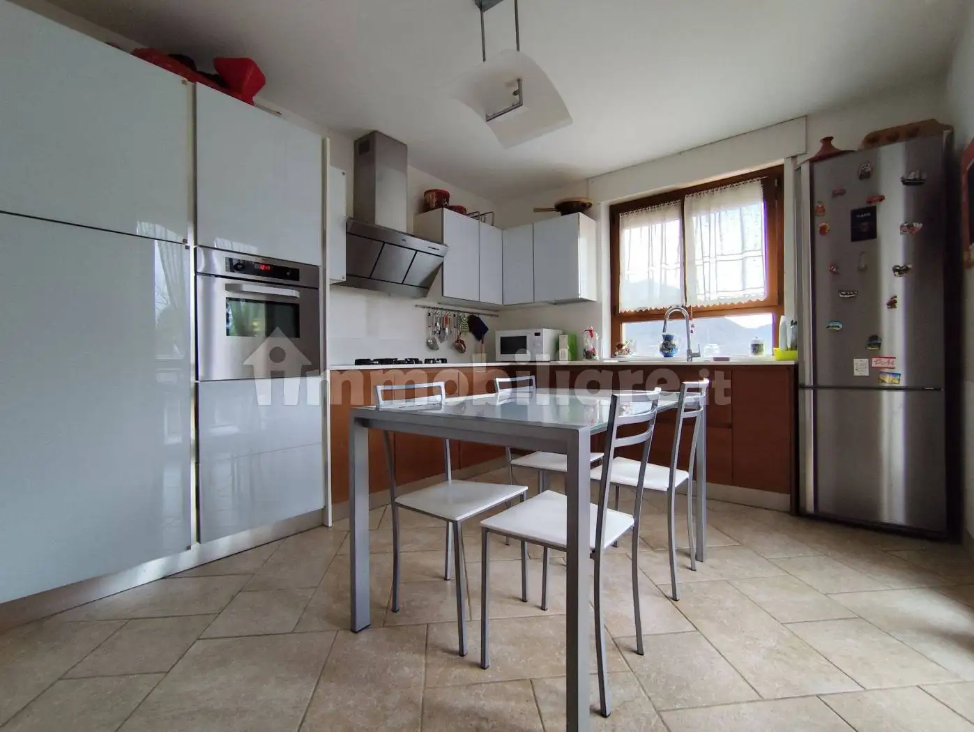 Appartamento in vendita a Carenno