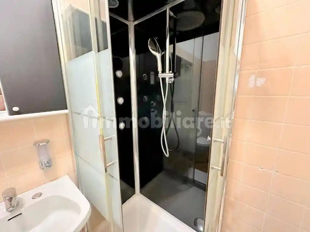 Quadrilocale viale Ca' Granda 27, Ca' Granda, Milano - foto 2